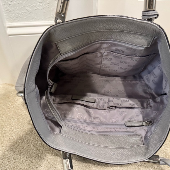 Michael Kors Gray Satchel Leather Tote Bag - Picture 3 of 3